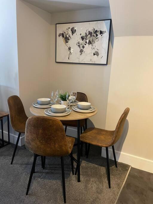 Poplar House-2Bedroom House In Town Centre With Free Parking By Shortstays4U Кингс Лин Екстериор снимка